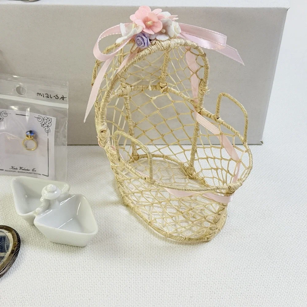Doll & Dollhouse Miniature Accessories Lot‎ 18 Ship Bear Crib Webster Canoe Ring